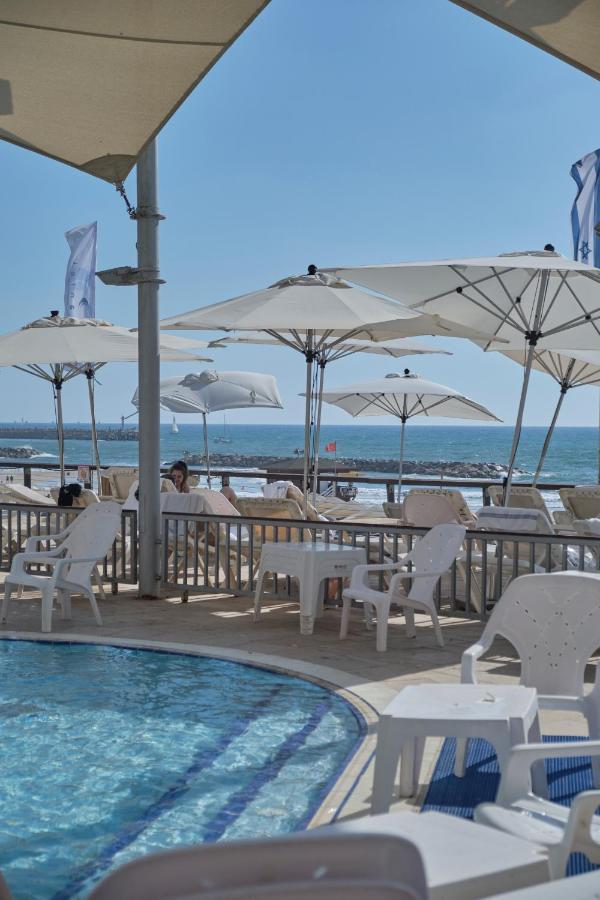 Sunny Sea View Studio Apartment Herzliya Luaran gambar