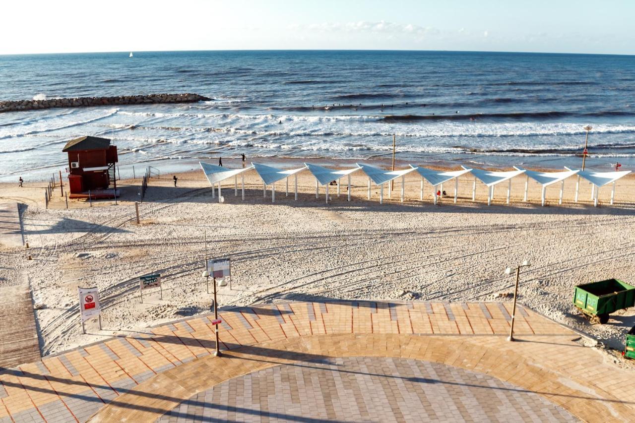 Sunny Sea View Studio Apartment Herzliya Luaran gambar