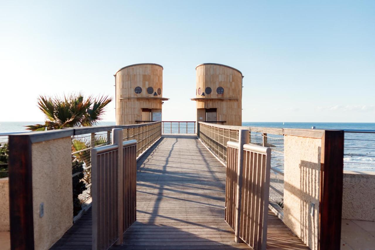 Sunny Sea View Studio Apartment Herzliya Luaran gambar