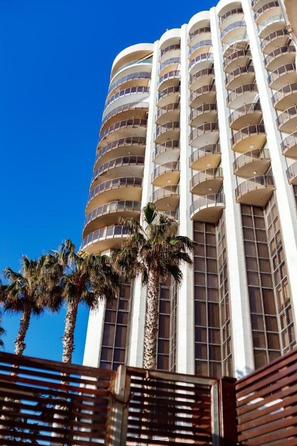 Sunny Sea View Studio Apartment Herzliya Luaran gambar