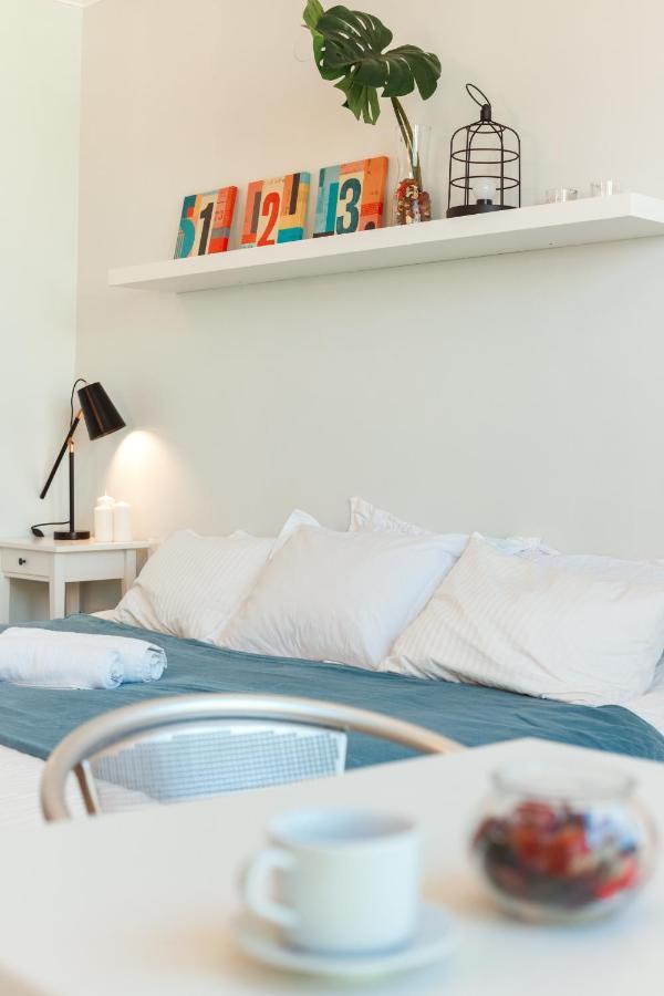 Sunny Sea View Studio Apartment Herzliya Luaran gambar